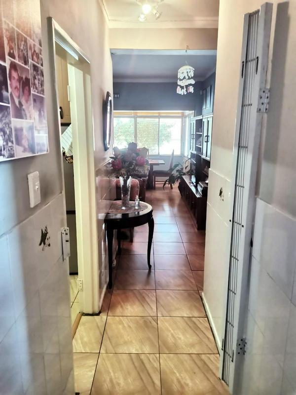 2 Bedroom Property for Sale in Parow Valley Western Cape